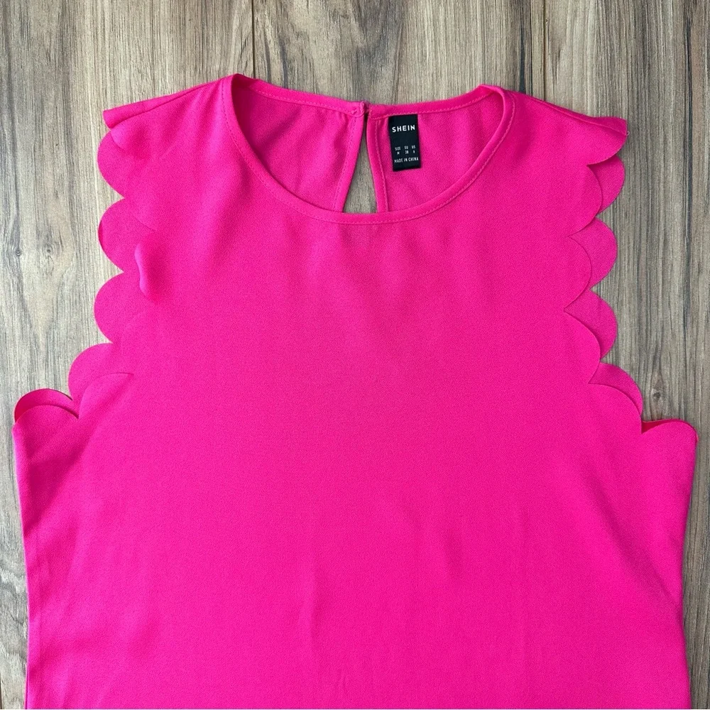 SHEIN NEW Scalloped Dress Size Medium